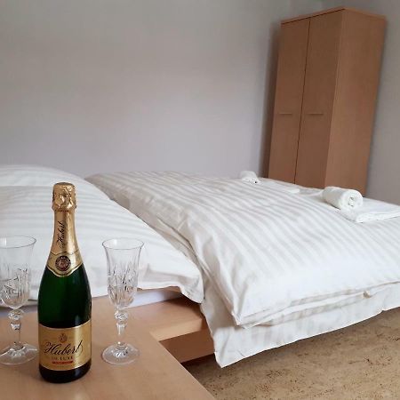 Brezno - 2 Izbovy Apartman 外观 照片