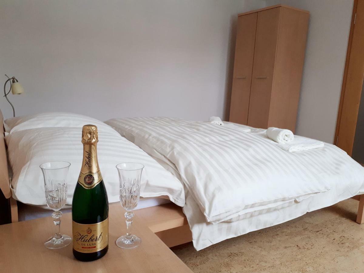 Brezno - 2 Izbovy Apartman 外观 照片